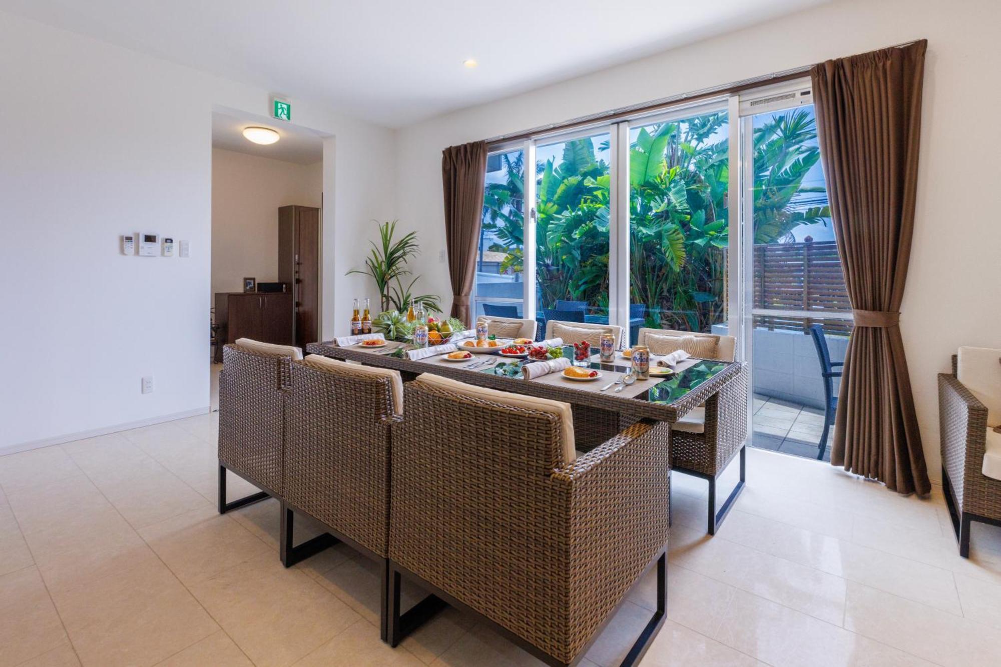 Terrace Garden Okinawa Villa Onna Exterior photo