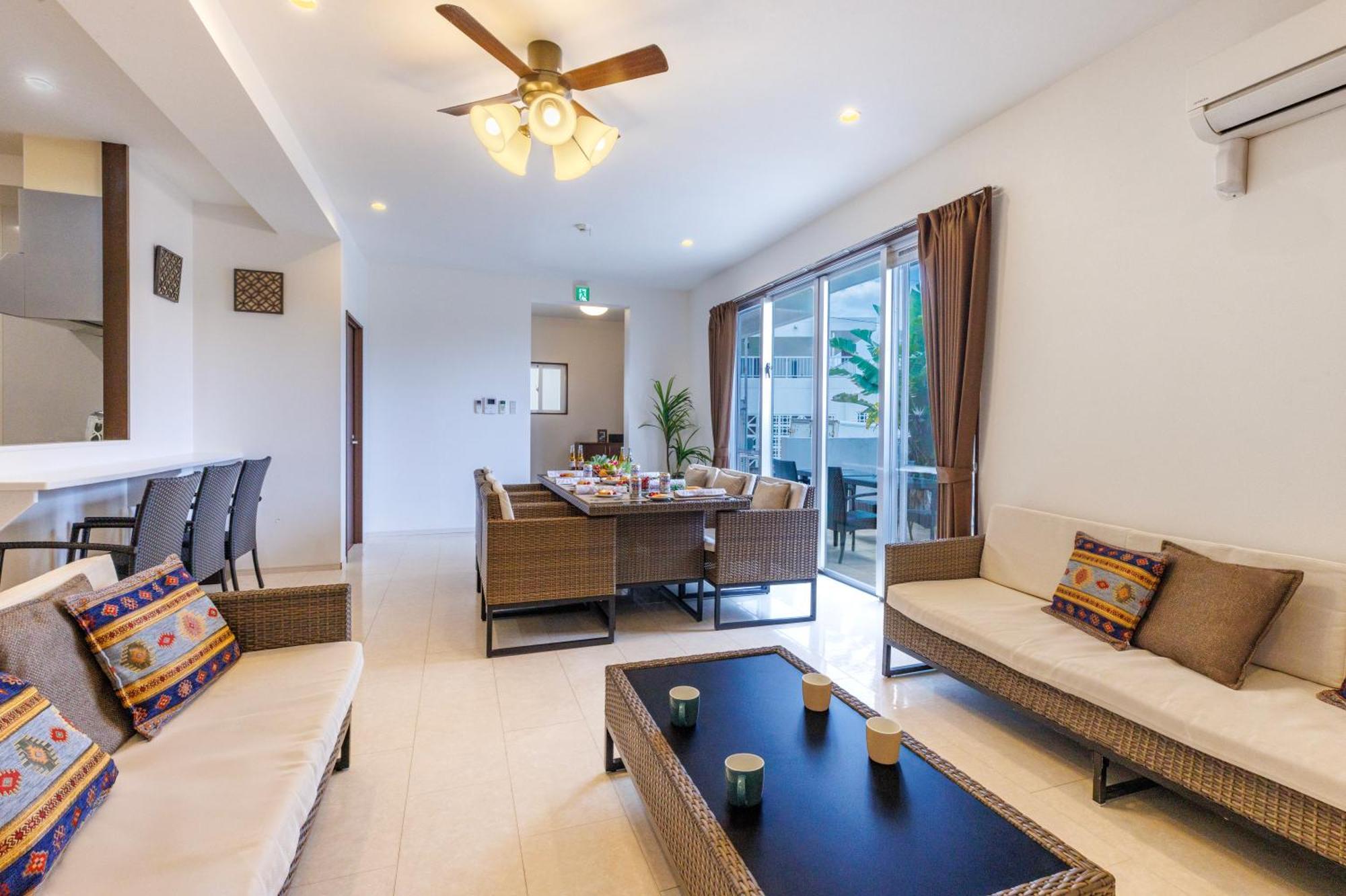 Terrace Garden Okinawa Villa Onna Exterior photo