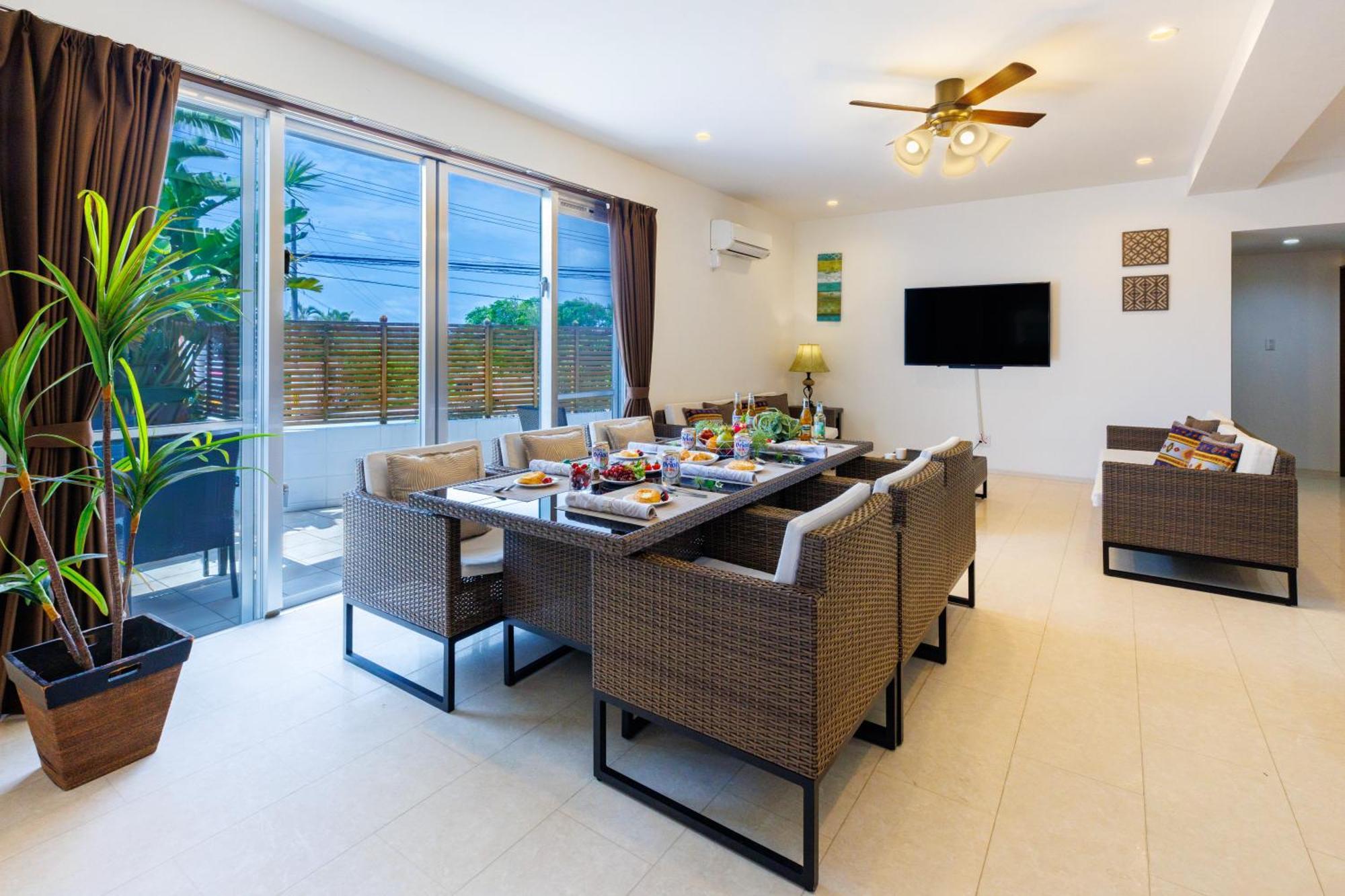 Terrace Garden Okinawa Villa Onna Exterior photo